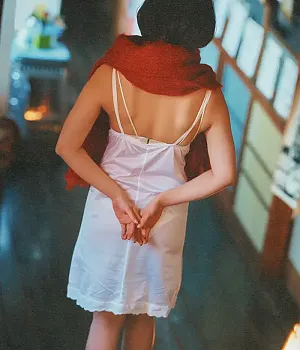 아베 와카나 1st 사진집 「사랑받을 예감」 Set.04