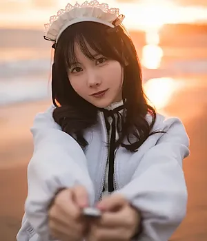 켄켄 사진집 「추형 메이드로이드와 하고 싶은 것」 Set.02