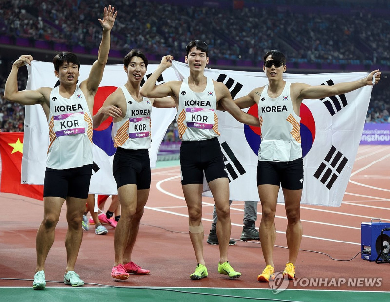 항저우 아시안게임 남자 400ｍ 계주에서 동메달은 딴 한국 대표팀